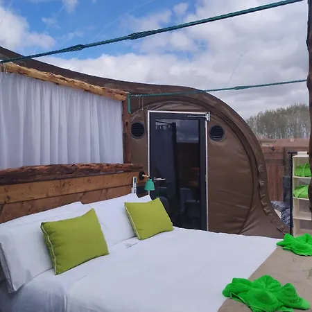 Casa rural Cosmoveros - Burbuja *