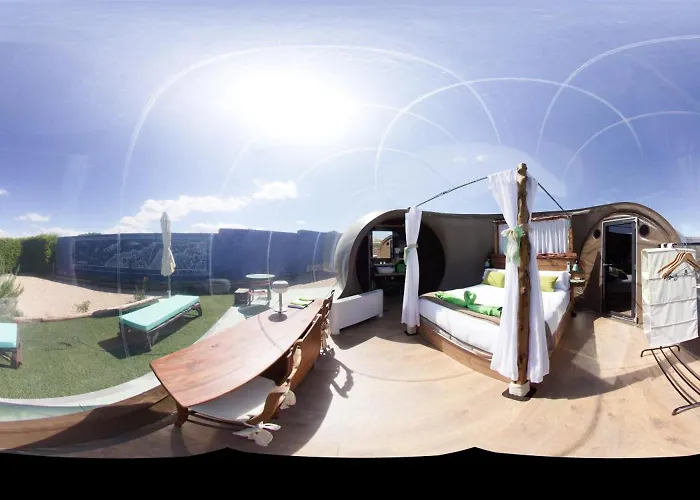 Cosmoveros - Burbuja 컨트리하우스